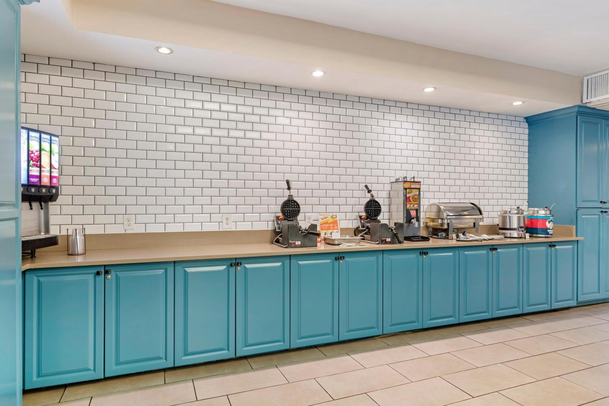 Country Inn & Suites By Radisson, Atlanta Galleria-Ballpark, Ga Smyrna Eksteriør bilde