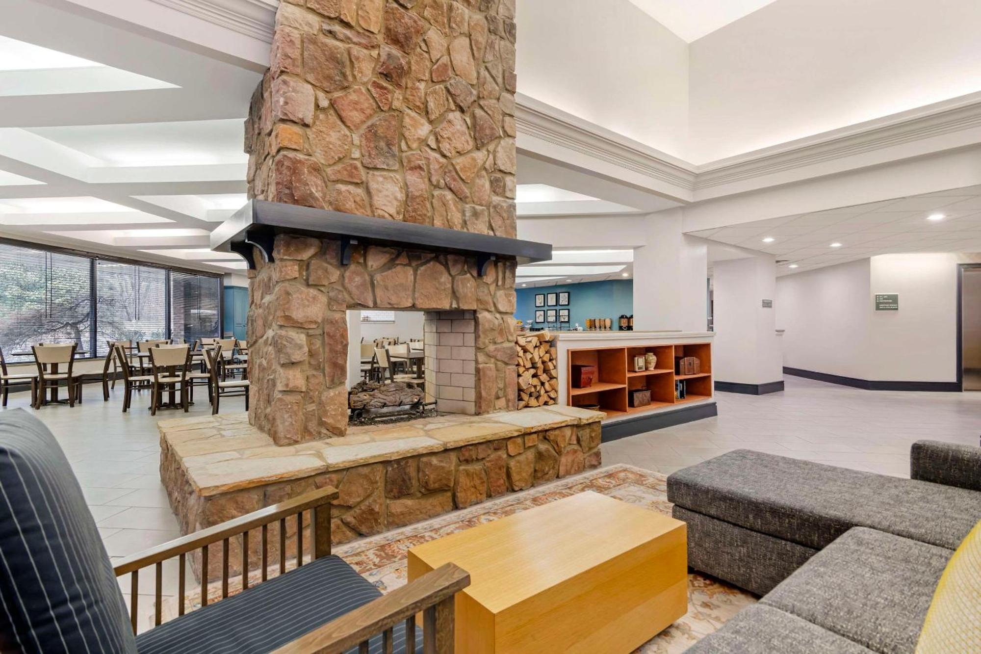 Country Inn & Suites By Radisson, Atlanta Galleria-Ballpark, Ga Smyrna Eksteriør bilde